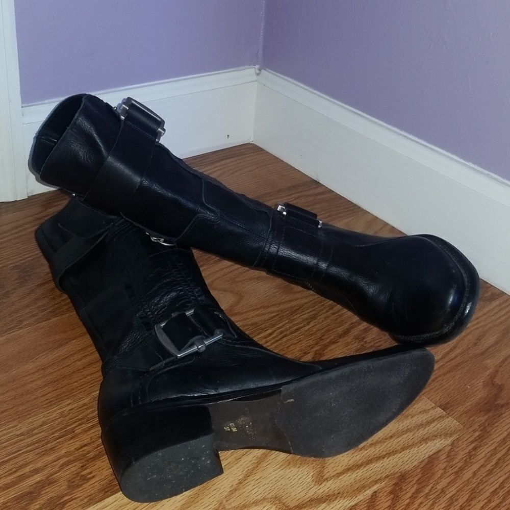 Vera Wang Lavender motorcycle Boots‎ - Picture 3 of 5